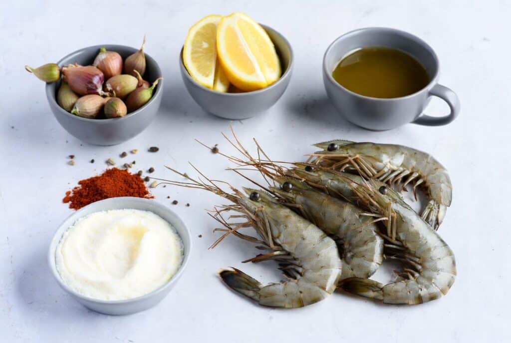 Cigares Croustillants aux Crevettes et Ail
